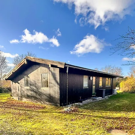 Summer House From The 70s Near In Reerso * Gorlev